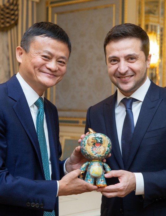 Зеленский предложил основателю Alibaba открыть R&D-центр в Украине