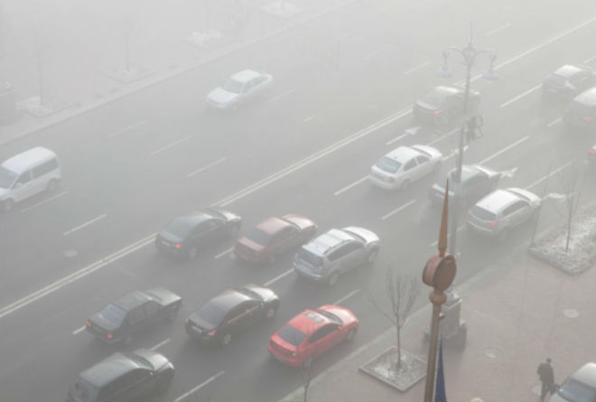 Киевлян предупреждают о тумане ночью и утром 20 декабря
