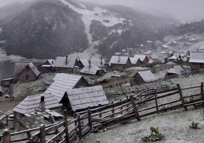 В Боснии и Герцеговине в конце мая выпал снег