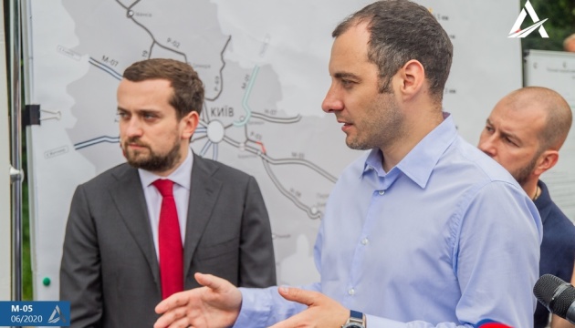 В Укравтодоре планируют за два года полностью обновить трассу Киев - Одесса