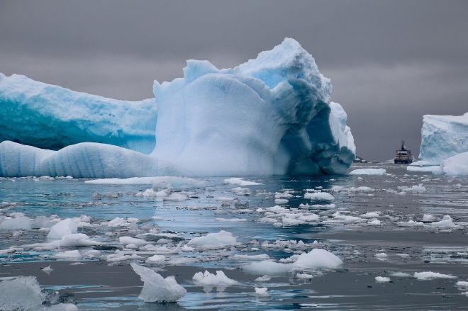 В Восточной Антарктиде появилась «горячая точка» таяния льда