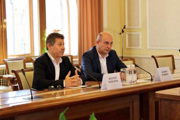Буславец обсудила с инвесторами проект строительства водородного завода