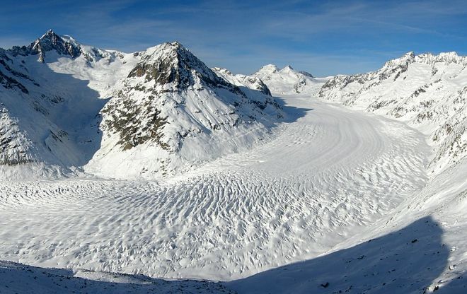 На крупнейшем леднике в Альпах зафиксировано рекордно малое количество снега