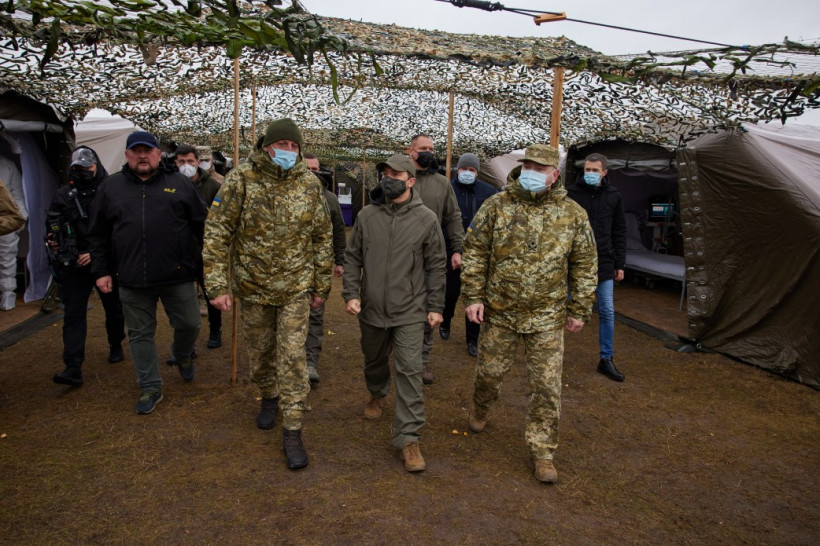 "Украина восстановит контроль над участком границы на Донбассе" - Зеленский 