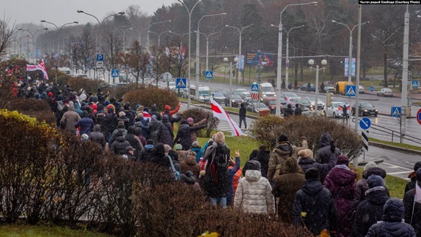 Разгон протестов в Минске: 350 человек задержаны 