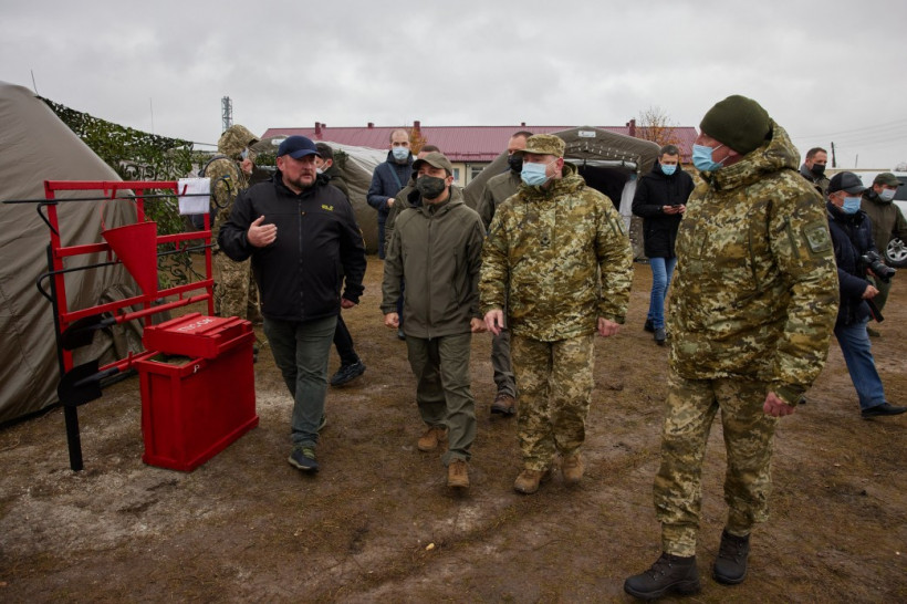 "Украина восстановит контроль над участком границы на Донбассе" - Зеленский 