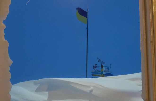 Украинская антарктическая станция «Академик Вернадский» утонула в снегу