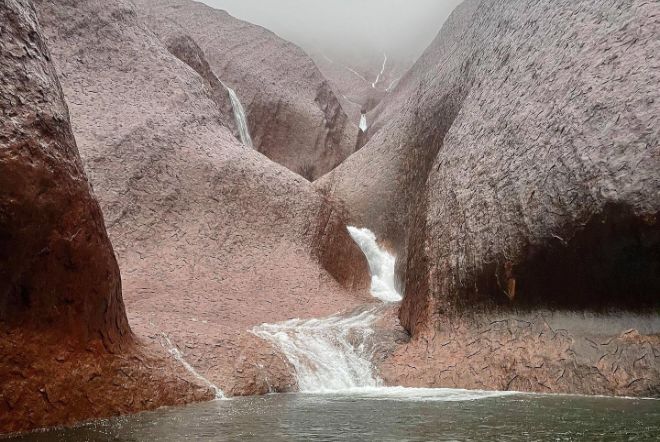 Ливни на австралийской Северной Территории «оживили» водопады Улуру