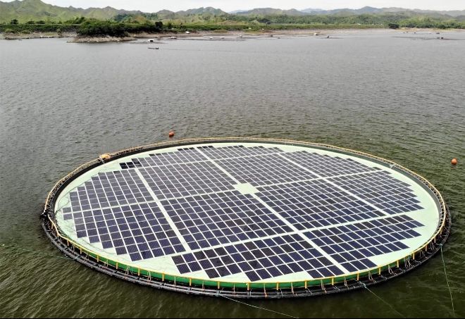 Ученые предлагают превратить озера в солнечные фермы