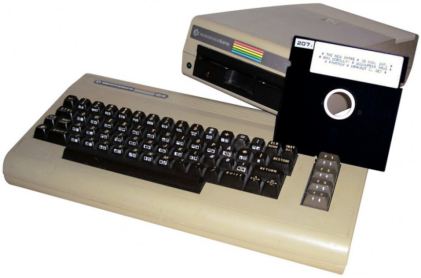 Биткоин начали добывать на древних компьютерах Commodore 64