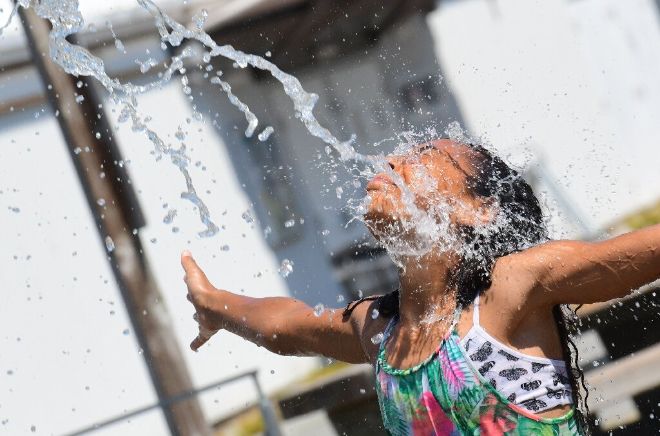 Сильная жара в Канаде и США побила рекорды и привела к гибели людей