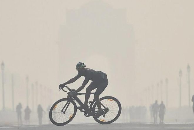 В индийской столице Нью-Дели появилась «башня для смога»