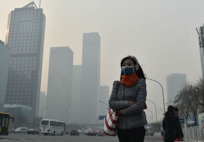 Столицу Китая затянуло смогом