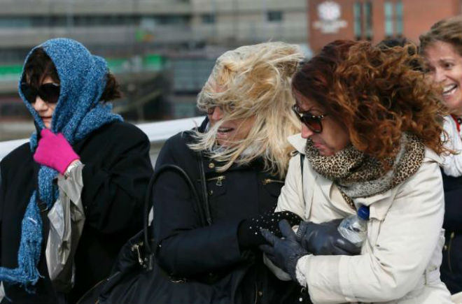 «Желтое» предупреждение: 30 ноября в Украине ожидаются мощные порывы ветра