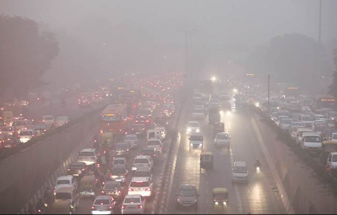 Праздник огней в индийской столице прошел под пеленой ядовитого смога