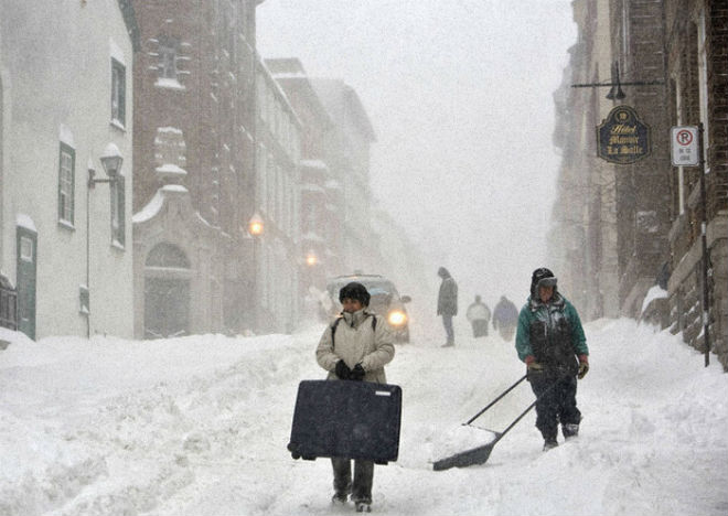 В городе Принс-Джордж в Канаде всего за 24 часа выпало 35 см снега 