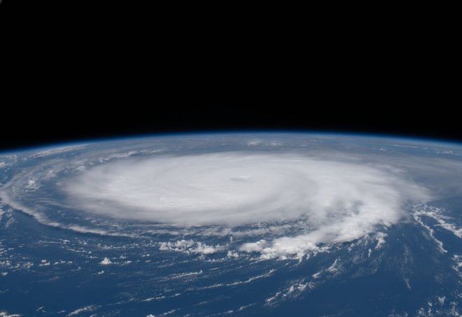 Изменение климата толкает ураганы на самые густонаселенные районы – исследование 