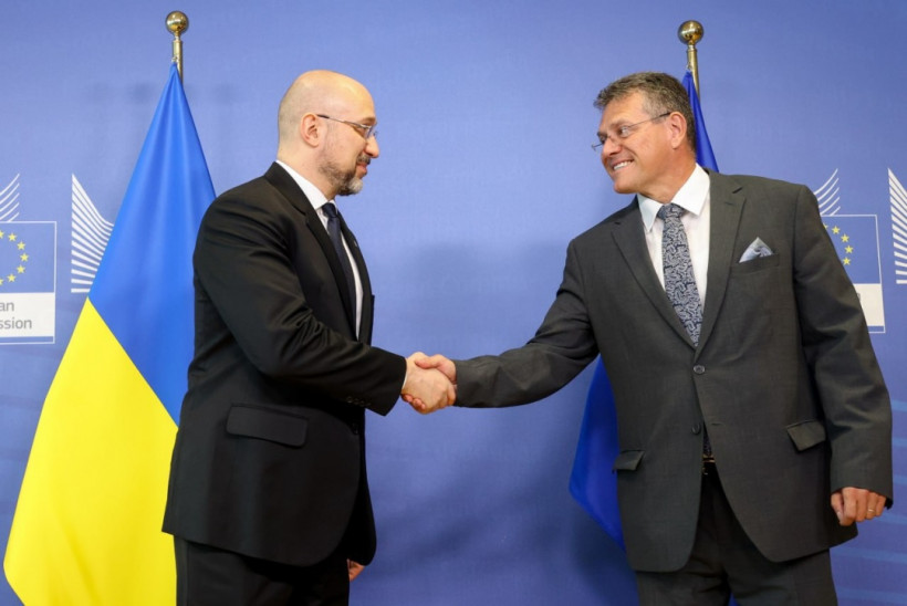 Шмыгаль обсудил с Шефчовичем интеграцию Украины в энергорынок ЕС