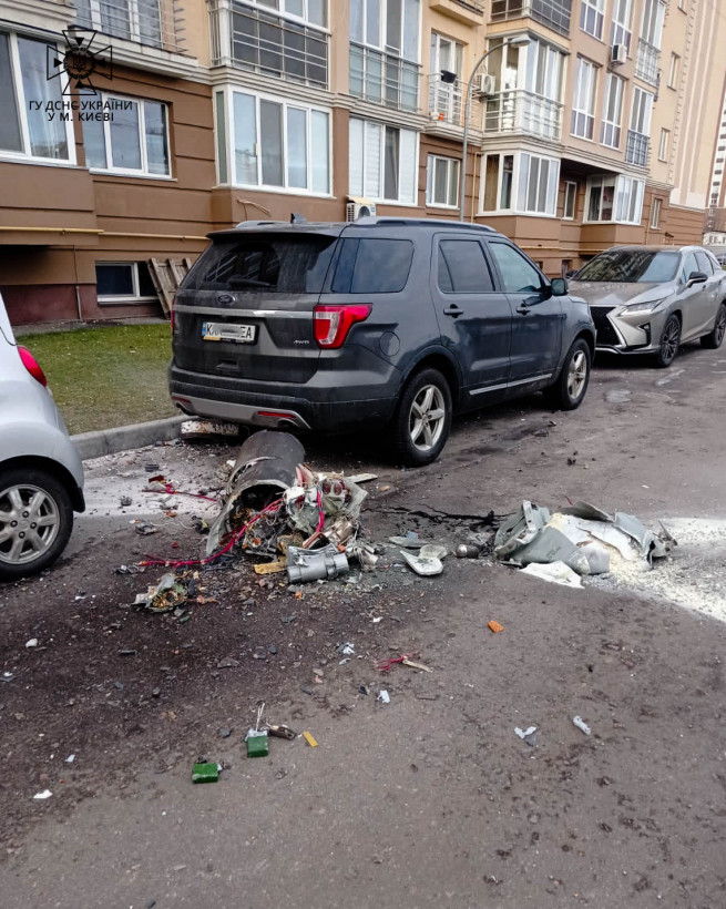 Ракетний удар по Києву: всі подробиці (фото)