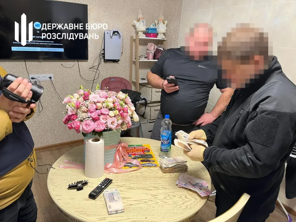 На Донеччині офіцер замість служби змушував військових продавати шаурму