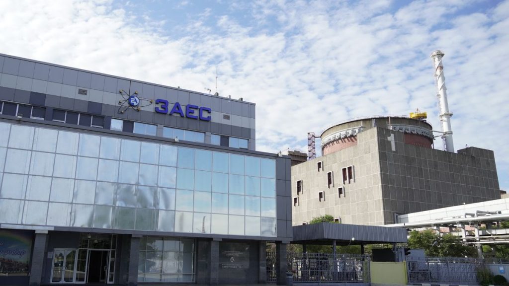 Зеленський повідомив про критичну ситуацію на ЗАЕС