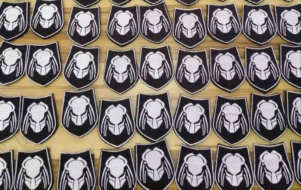 Шеврон «Хижак» в Україні: значення символу Predator та його сучасне тлумачення