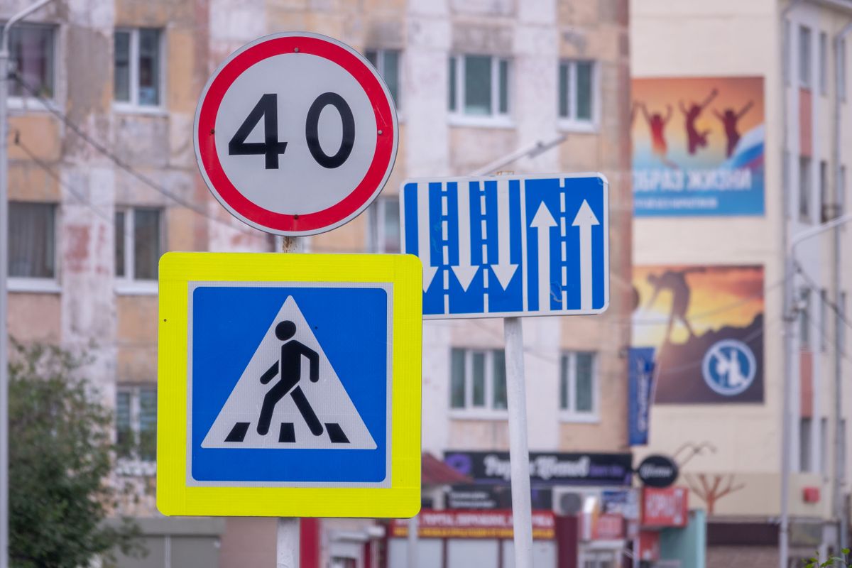 Як виникли дорожні знаки - pexels-sejio402-29152228