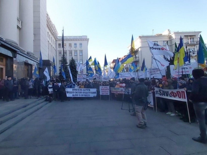 Протесты в центре Киева: Кто шлет «месседжи» Зеленскому