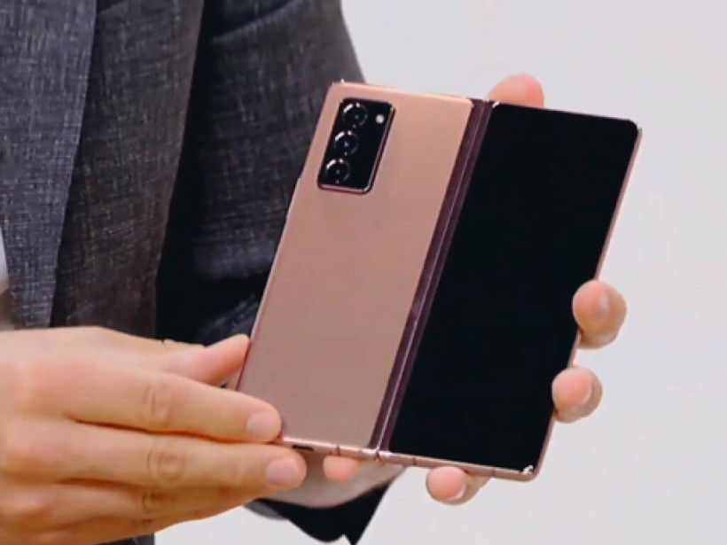Samsung представил новый флагман Galaxy Z Fold 2 с поддержкой 5G (ФОТО) 