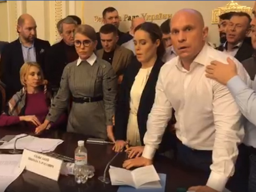 Заседание аграрного комитета: Нардепы во главе с Кивой устроили потасовку из-за рынка земли (ВИДЕО)