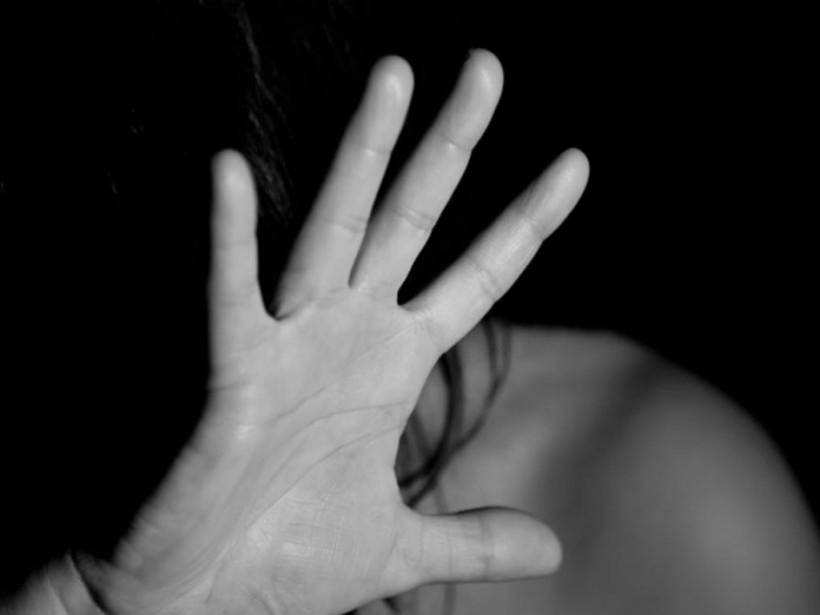 В селе Запорожской области 15-летний парень изнасиловал пьяную несовершеннолетнюю подругу