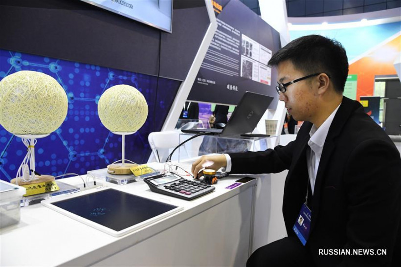 Интернет будущего, 5G, нанотехнологии: в Пекине открылась международная технологическая выставка (ФОТО)