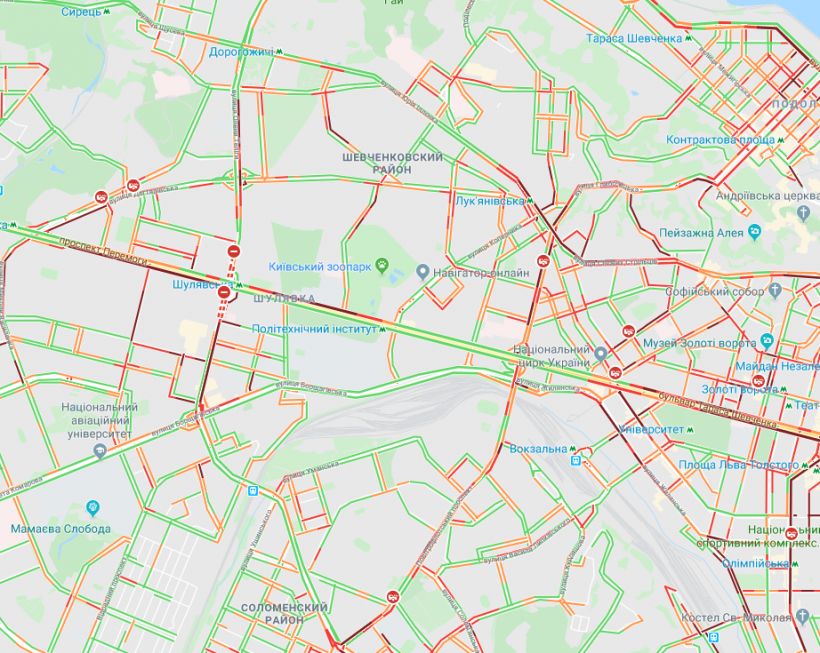 Как проложить маршрут: Киев парализовали многочисленные пробки (КАРТА)