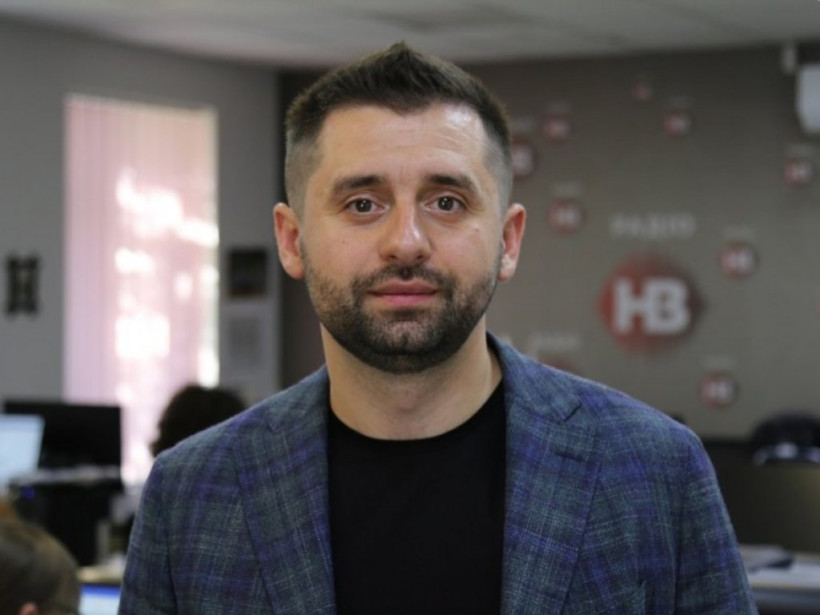 «Я не буду ходить на этот цирк»: Арахамия не будет месяц ходить в Раду и назвал причину