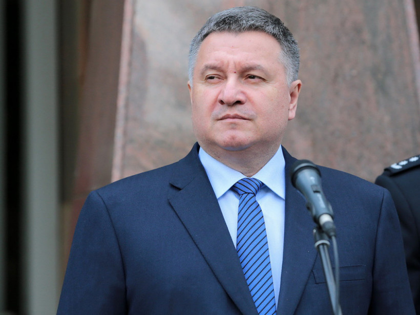 «Живые и трупы»: На фоне коронавируса развернулась борьба во власти