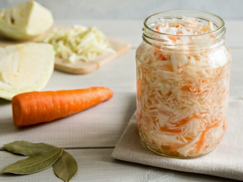 Квашеную капусту назвали лучшим продуктом для долголетия: усилит иммунитет