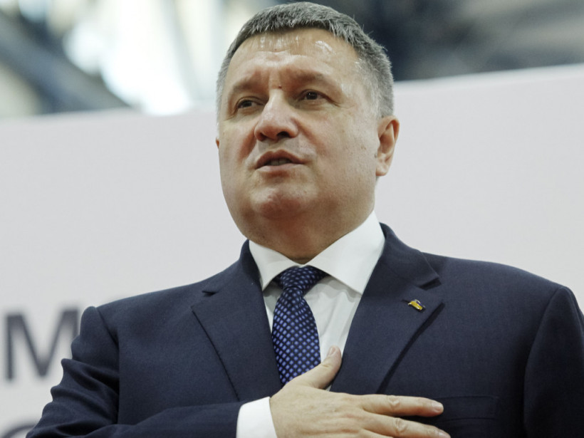 У Авакова предлагают давать тюремные сроки за заражение коронавирусом