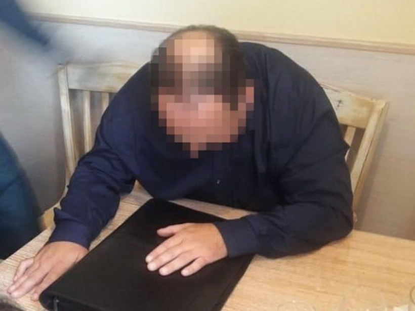 Банда вымогателей орудовала в Днепре: преступников задержали сотрудники СБУ (ФОТО)