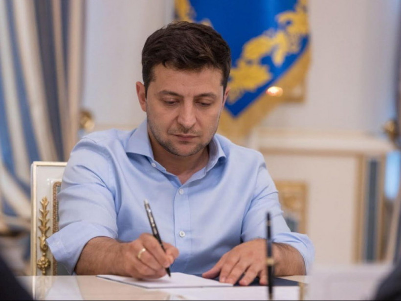 Зеленский назначил судей в неработающие суды