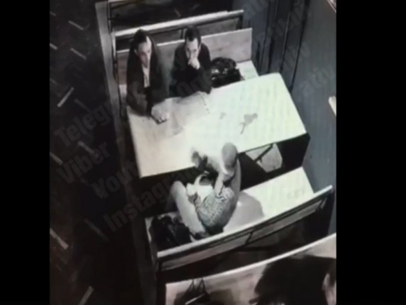 В Киеве в ресторане у девушки украли 12 тысяч гривен (ФОТО, ВИДЕО)
