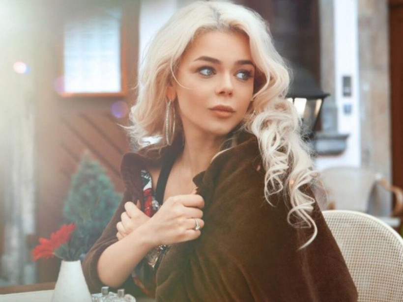 «Фигура – огонь»: Алина Гросу показала прекрасную спортивную форму своего тела (ВИДЕО)