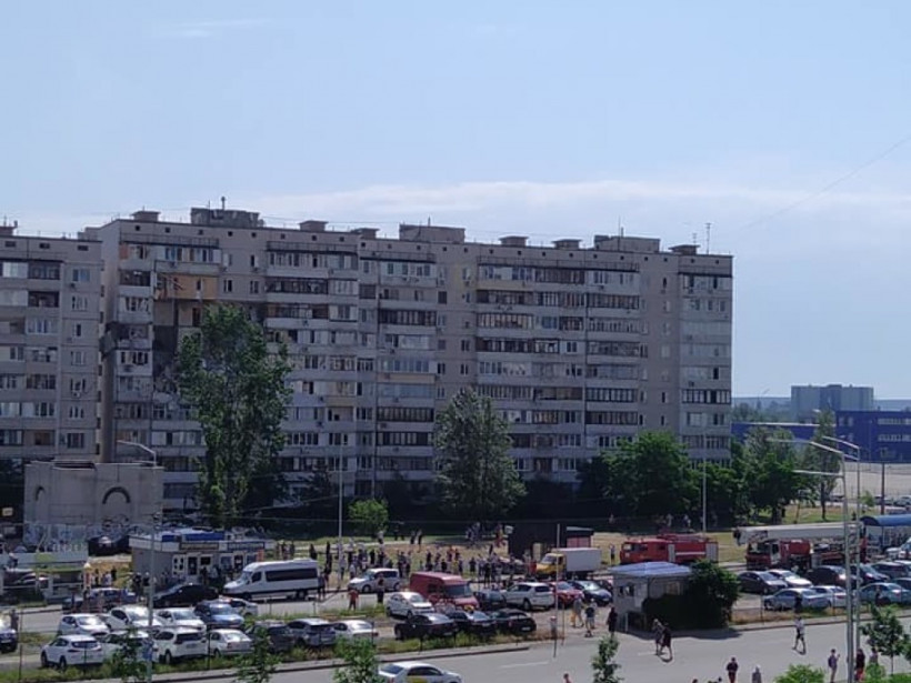Взрыв газа в столичной многоэтажке: появилось несколько видеозаписей с места ЧП