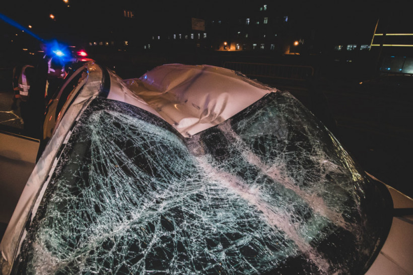 В Киеве полиция догоняла пьяную компанию в BMW X5: двоих человек госпитализировали (ФОТО, ВИДЕО)