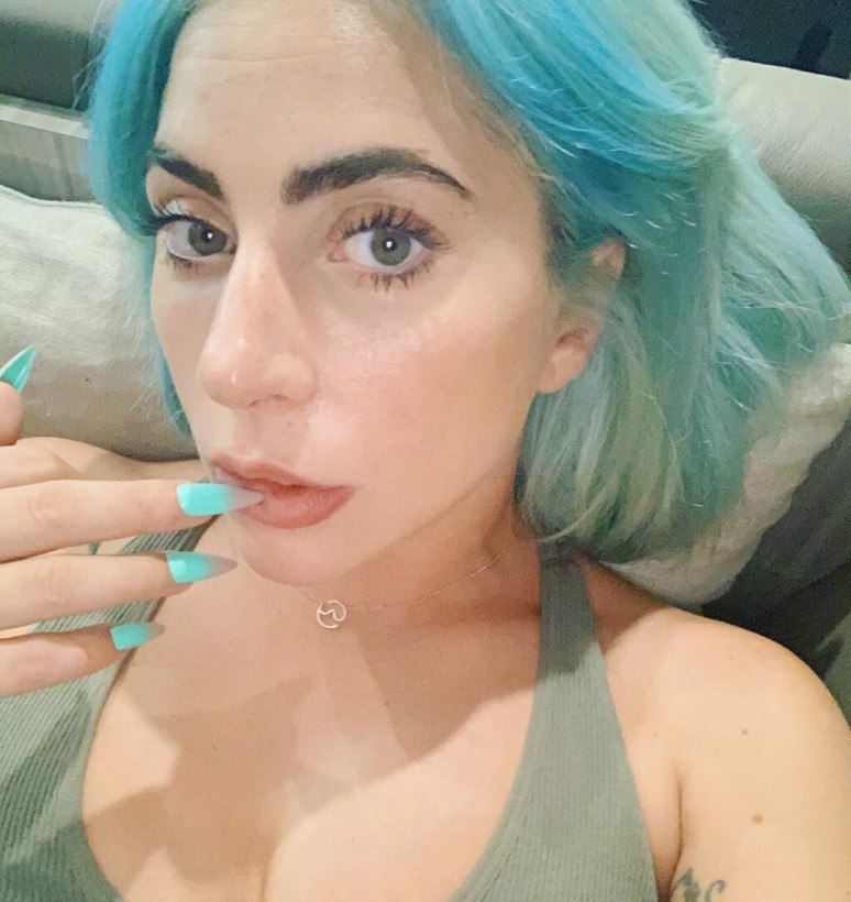 Леди Гага опять поэкспериментировала над внешностью: опубликовано свежее фото
