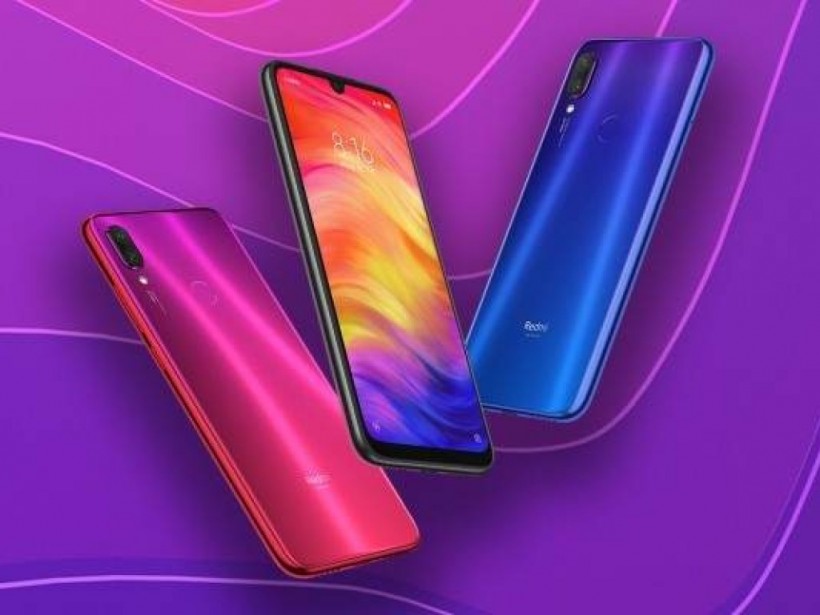 Компания Xiaomi запустили смартфон в космос (ВИДЕО)