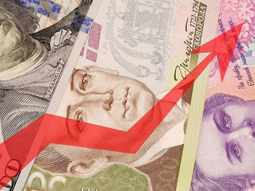 До конца зимы гривна ослабевать не будет – экономист
