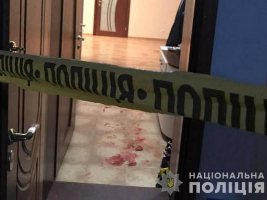 Угрожал убить семью: В Хмельницком пьяный мужчина обстрелял полицейских (ФОТО)