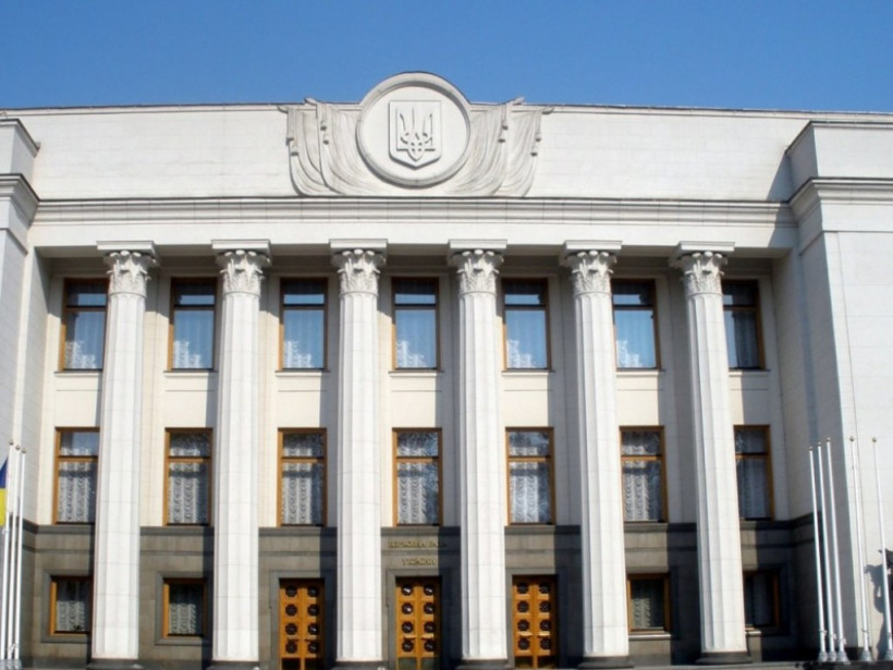 Политолог: инаугурация Зеленского состоится 26-27 мая 