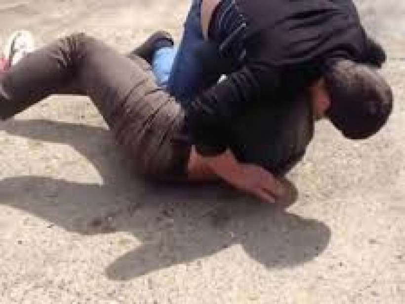 В Днепре два пьяных брата устроили драку и оказались в карете «скорой помощи»