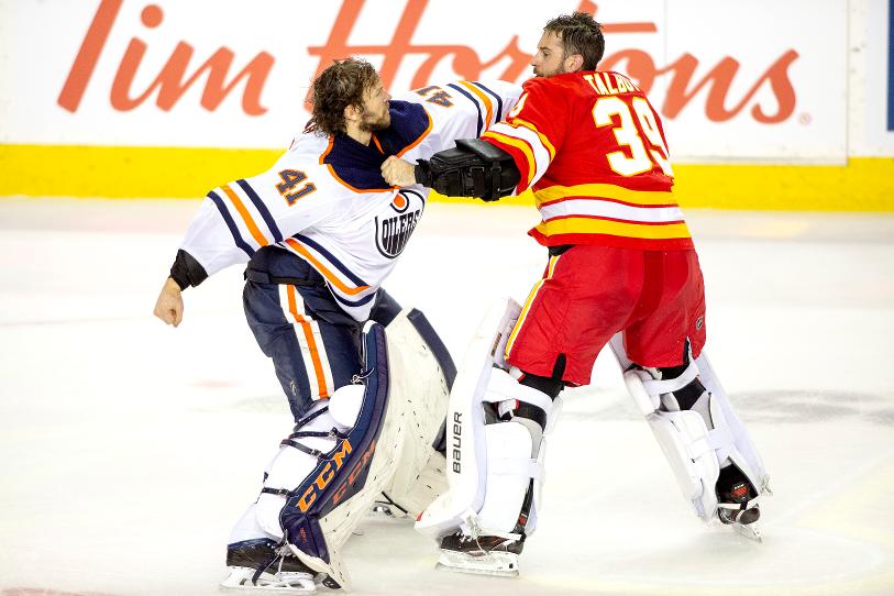 Обзор НХЛ 1 февраля: «Битва за Альберту» в Эдмонтоне ознаменовалась массовой дракой, вратарь «Аризоны» совершил сумасшедшее спасение ворот (ФОТО, ВИДЕО)